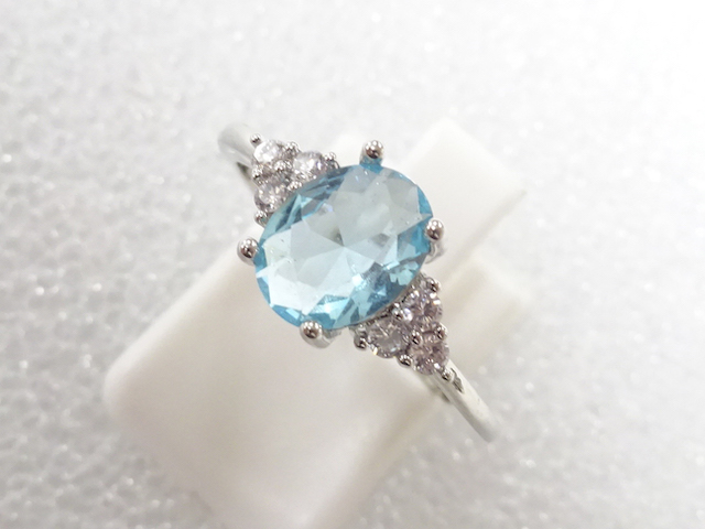 JAPANESE KIMONO / ANTIQUE COLORED STONE RING (SIZE 15)